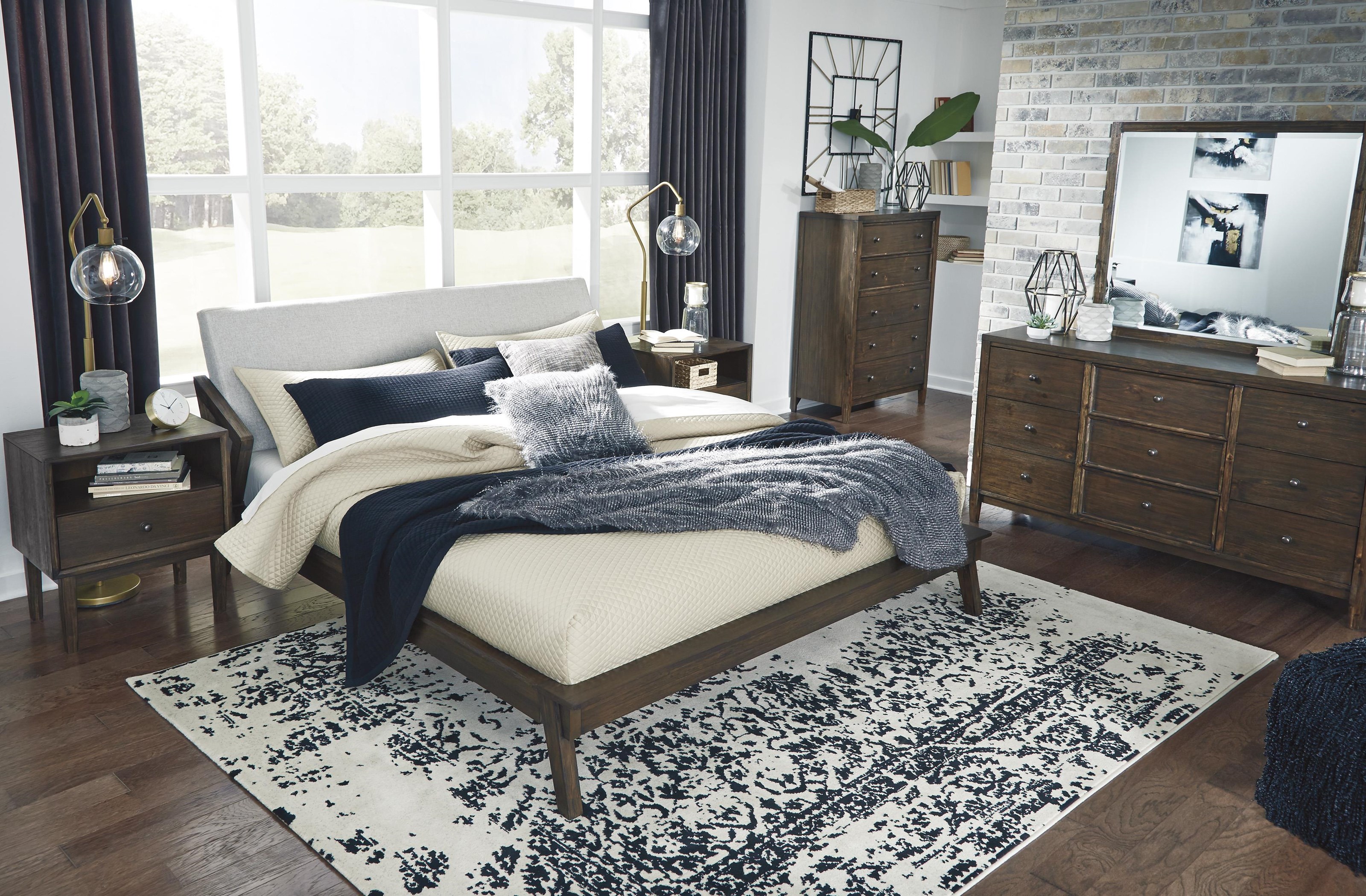 Signature Design by Ashley Kisper B51377+74 Queen Platform Bed